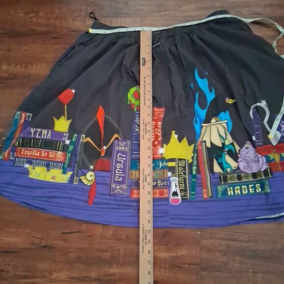 Loungefly Stitch Shoppe Disney Villians Bookshelf Skirt Womens Plus Sz 2X Black - Picture 9 of 16
